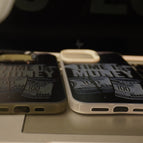 Black / iPhone 16 Plus